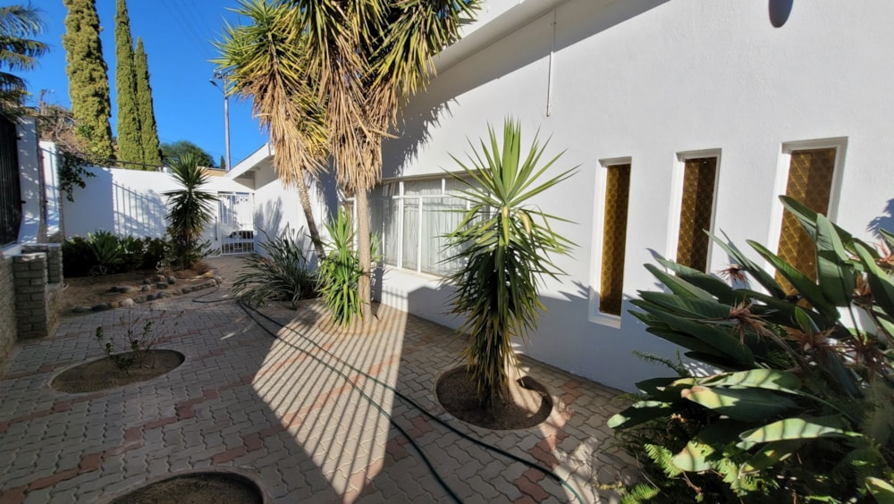 House for sale in Springbok - 1NA1728580