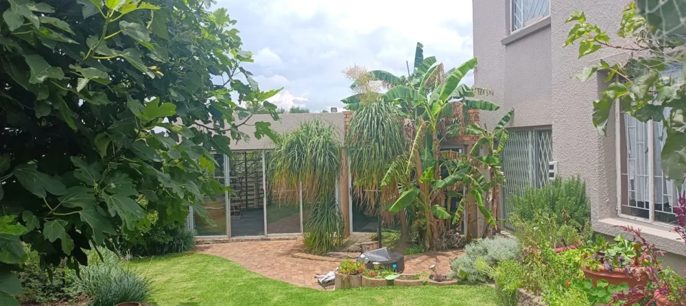 House for sale in Van Riebeeck Park, Kempton Park - KTP1728224