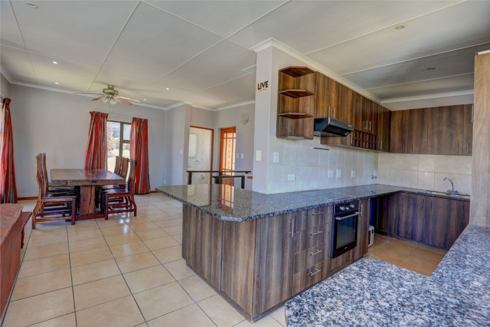 House for sale in Groot Brakrivier Central - 1MB1727373 House for sale in Groot Brakrivier Central - 1MB1727373