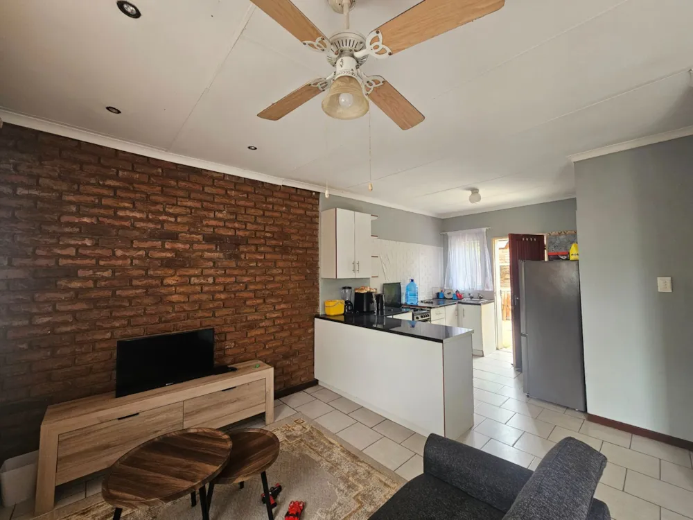 Townhouse for sale in Bendor Park - 1PS1726291