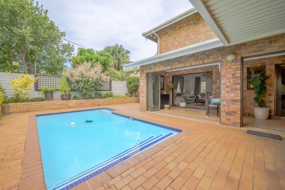 House sold in Somerset Park, uMhlanga - 1ND1728265
