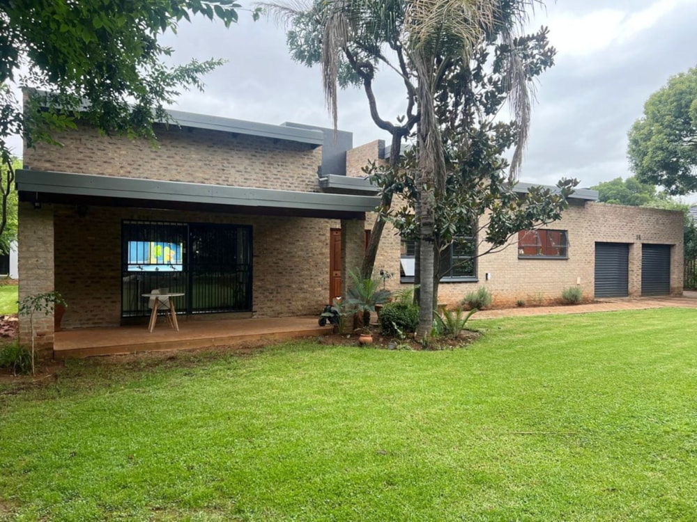 House for sale in Lydenburg (Mashishing) - 1LY1716088