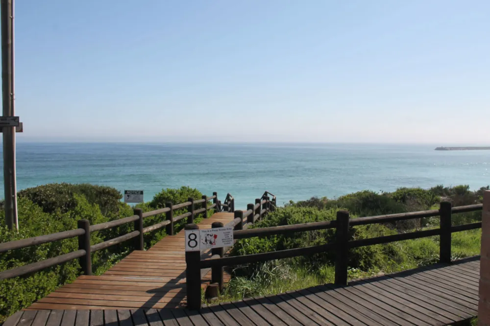 House sold in Calypso Beach - LA1727180 House sold in Calypso Beach - LA1727180