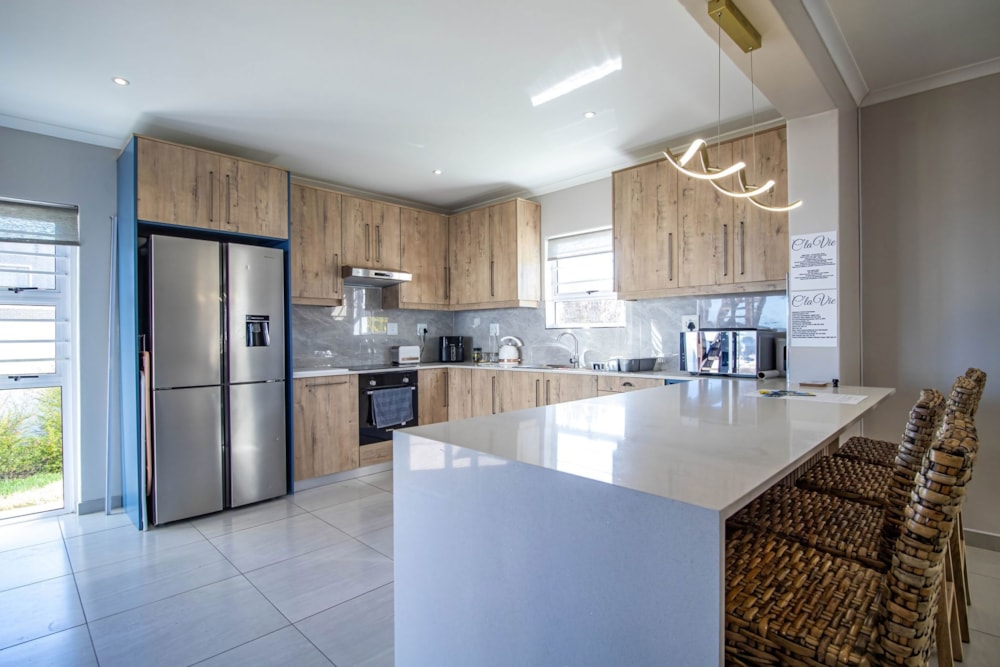 House for sale in Middedorp, Langebaan - LA1727363