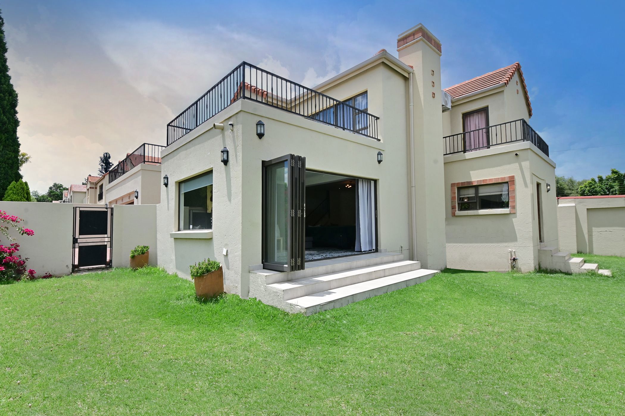 House for sale in Summerset - MR1725939