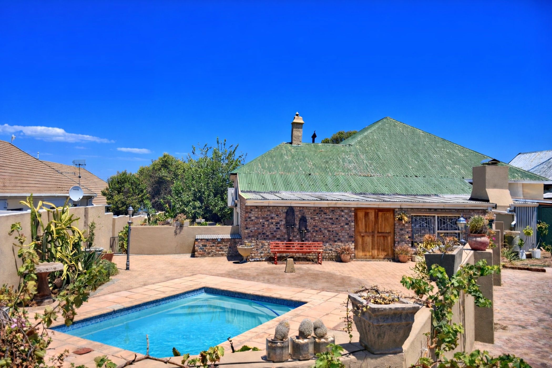 House for sale in Oudtshoorn Central - Widok 2