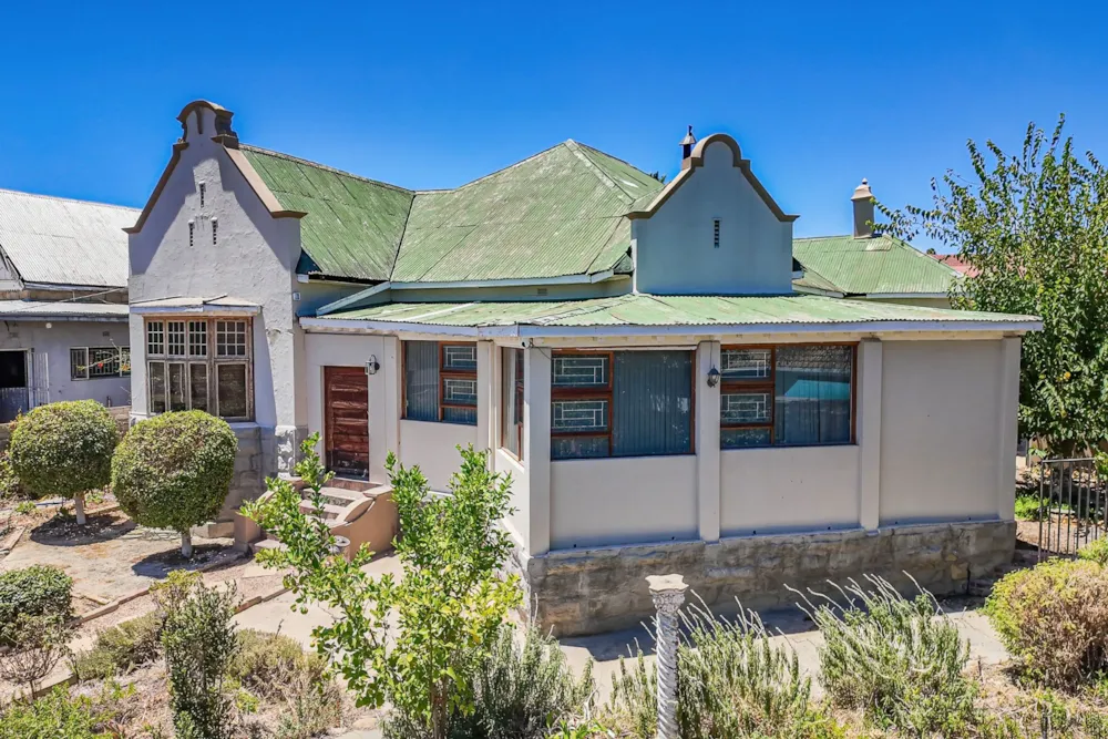 House for sale in Oudtshoorn Central - 1OU1727524 House for sale in Oudtshoorn Central - 1OU1727524