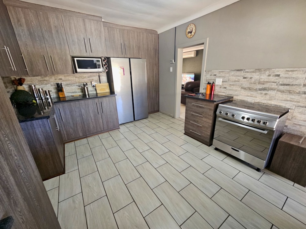 House for sale in Generaal de Wet - 1BX1728147