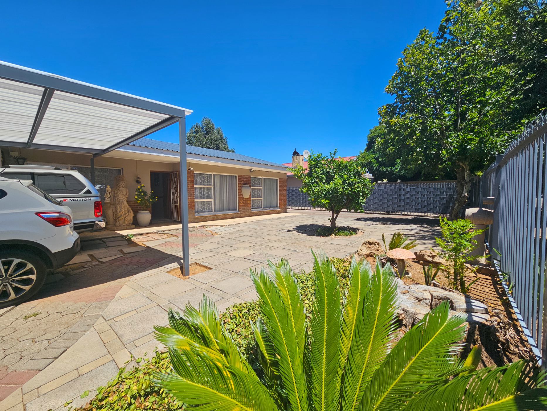 House for sale in Generaal de Wet - 1BX1728147