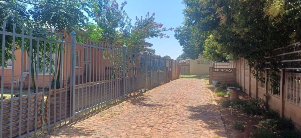 House for sale in Wilgehof - 1BX1726346