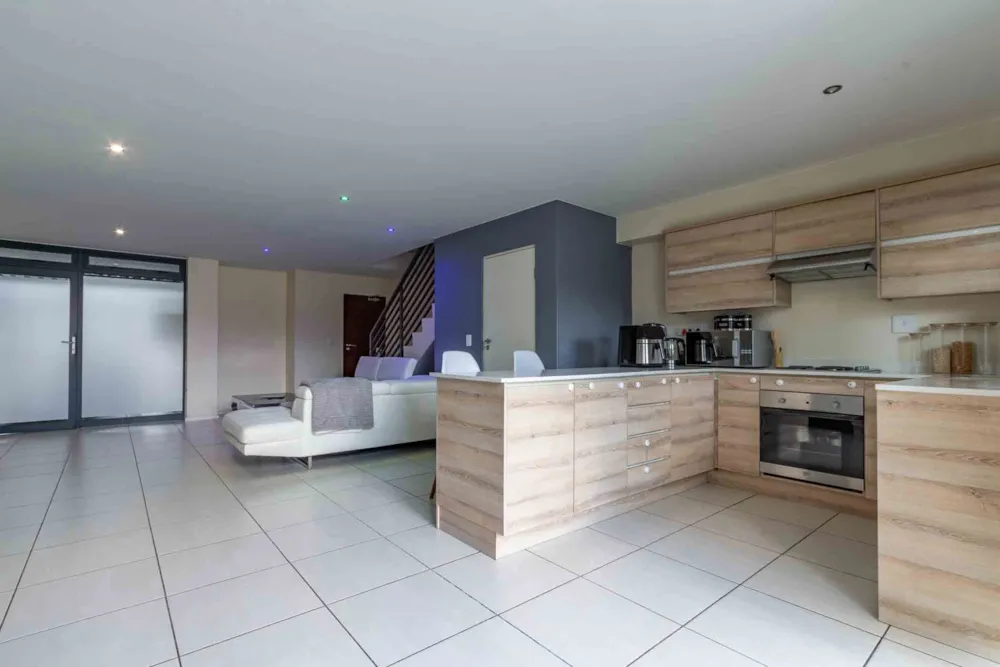 Double-storey apartment sold in Rynfield - EN1728106