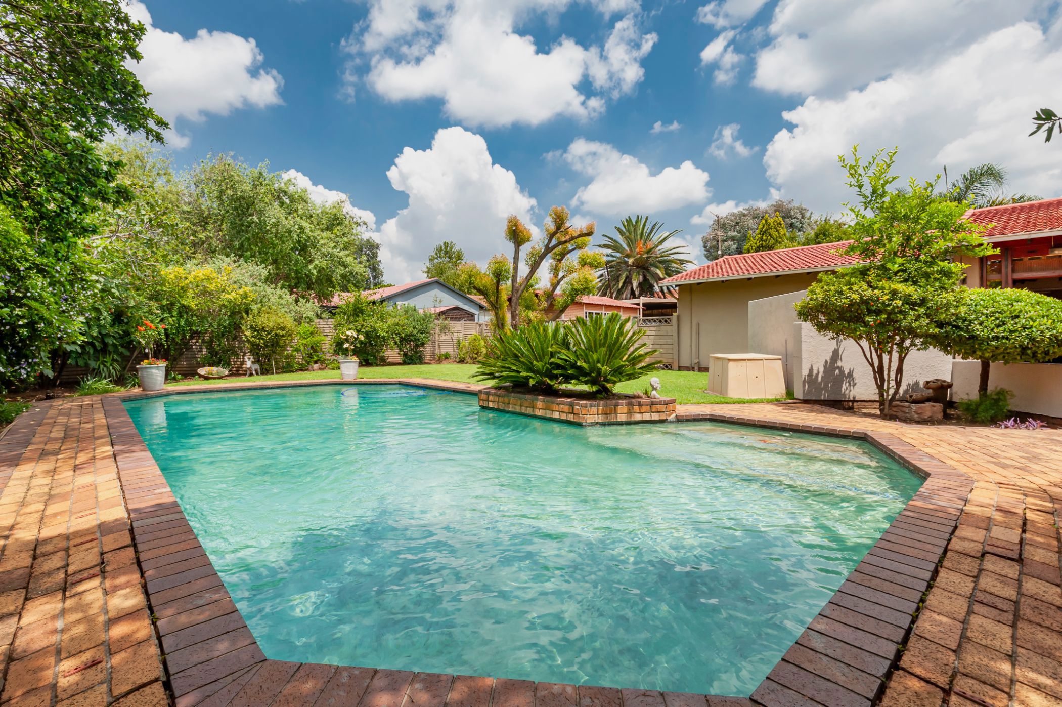 House for sale in Brackendowns - 1GV1726193