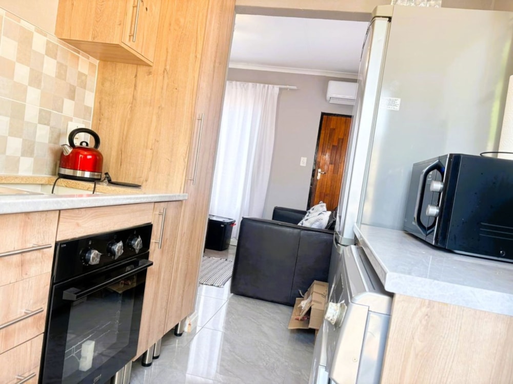 House for sale in Naturena - 1GV1726217