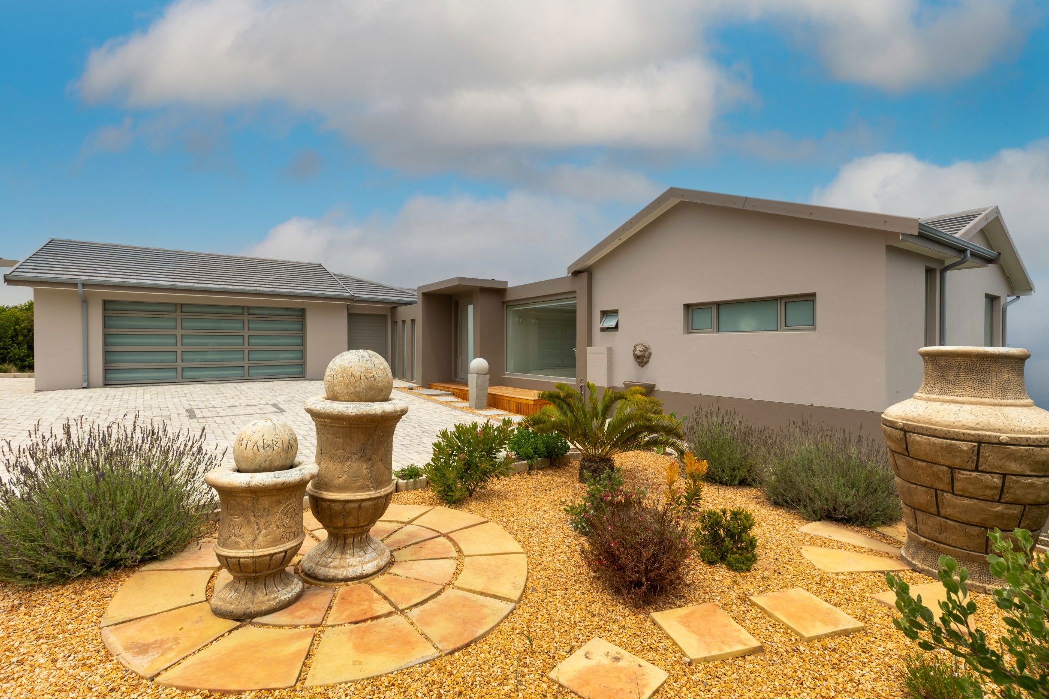 Golf estate house for sale in Pinnacle Point Golf Estate - 1MB1727051