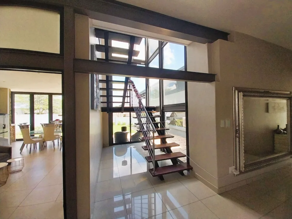 Double-storey house for sale in Midstream Estate - CN1727752 Double-storey house for sale in Midstream Estate - CN1727752