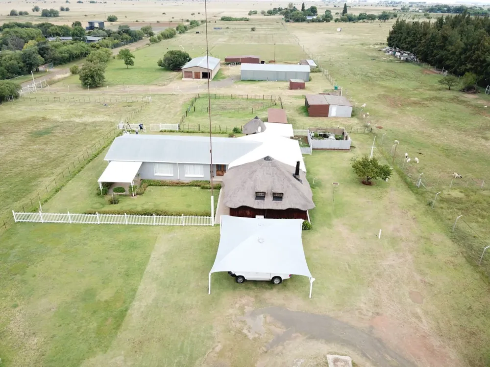 Mixed use farm sold in Kellys View - 1BX1727446
