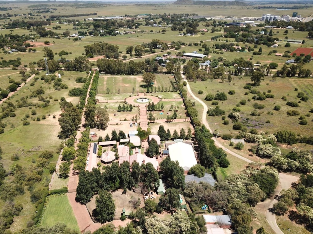 Smallholding for sale in Kwaggafontein - 1BX1729793