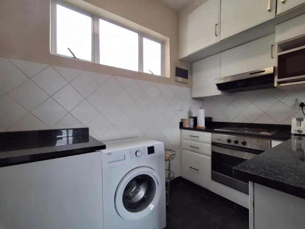 Apartment let in Morningside, Durban - 1DA1726803