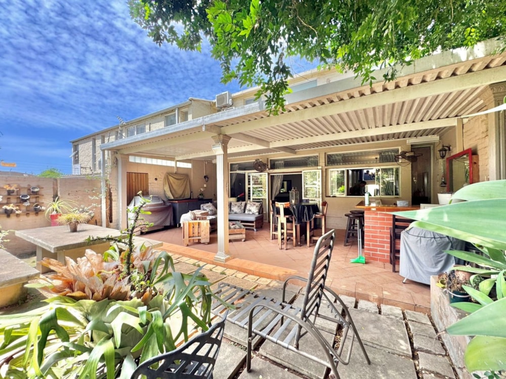 Townhouse for sale in Essenwood - 1DA1728503 Townhouse for sale in Essenwood - 1DA1728503