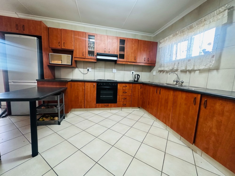 Apartment to rent in Veldenvlei - 1RY1727595