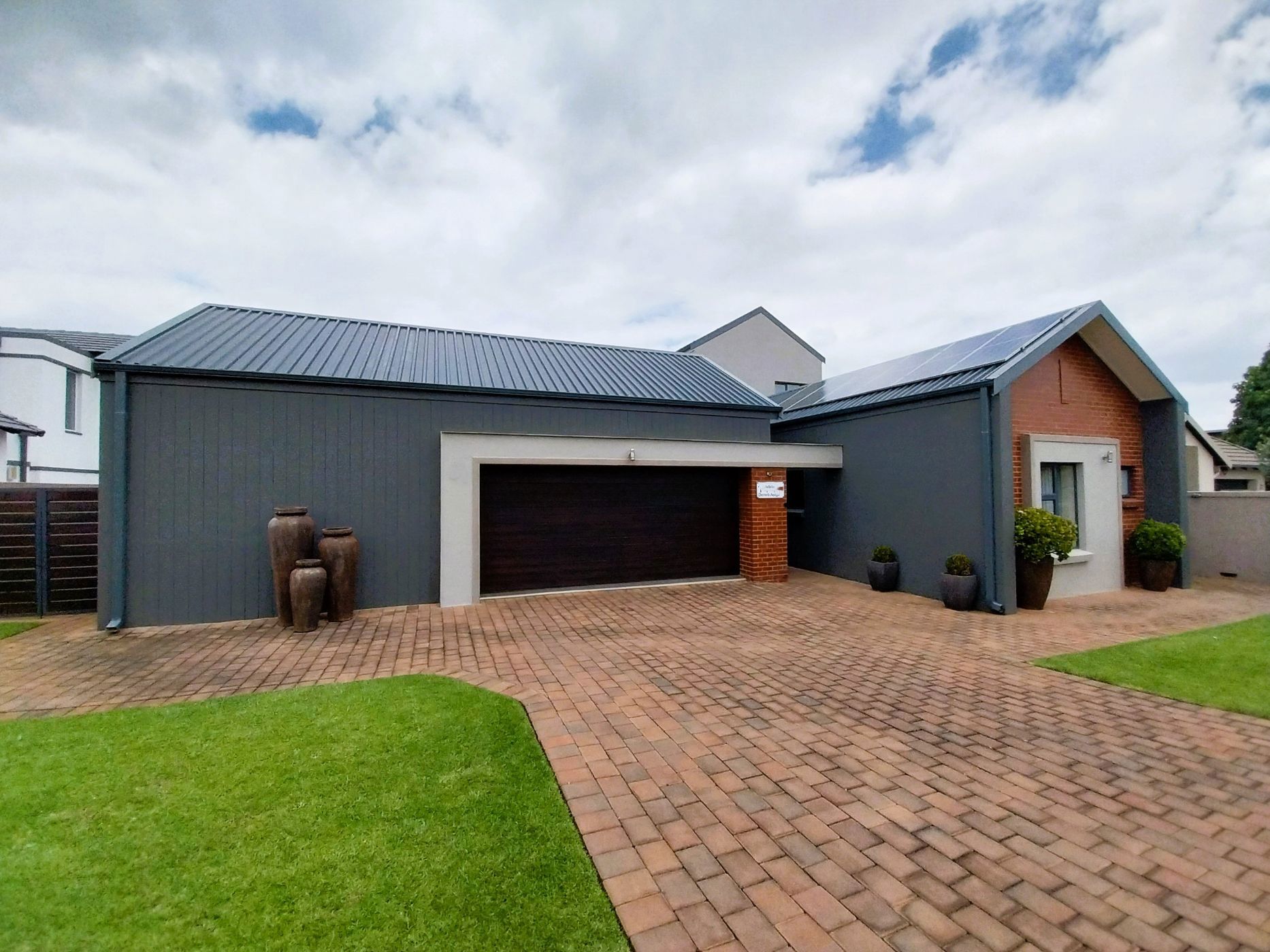 House for sale in Midstream Estate - CN1726218