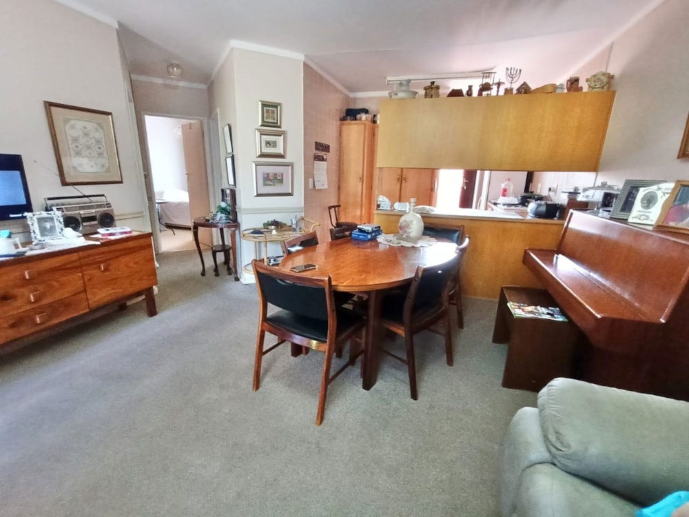 Townhouse to rent in Heuwelsig, Bloemfontein - 1BX1727022