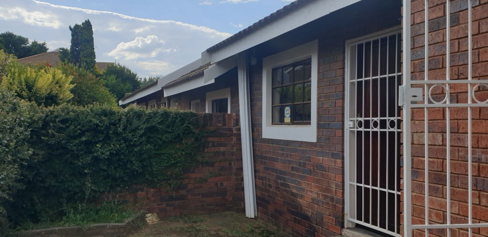 Townhouse for sale in Dan Pienaar - 1BX1727032