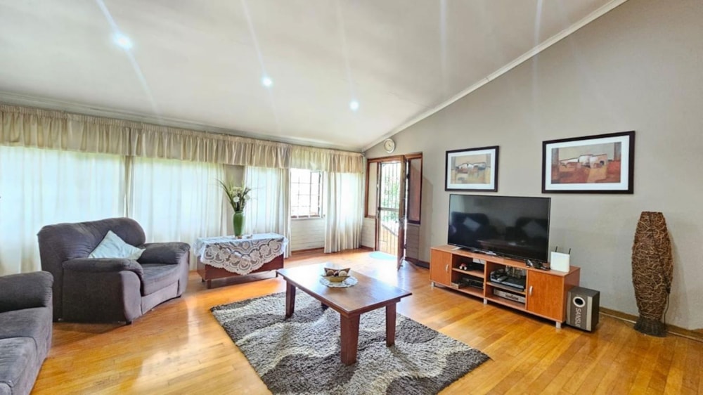 House for sale in Carrington Heights - 1DA1726652