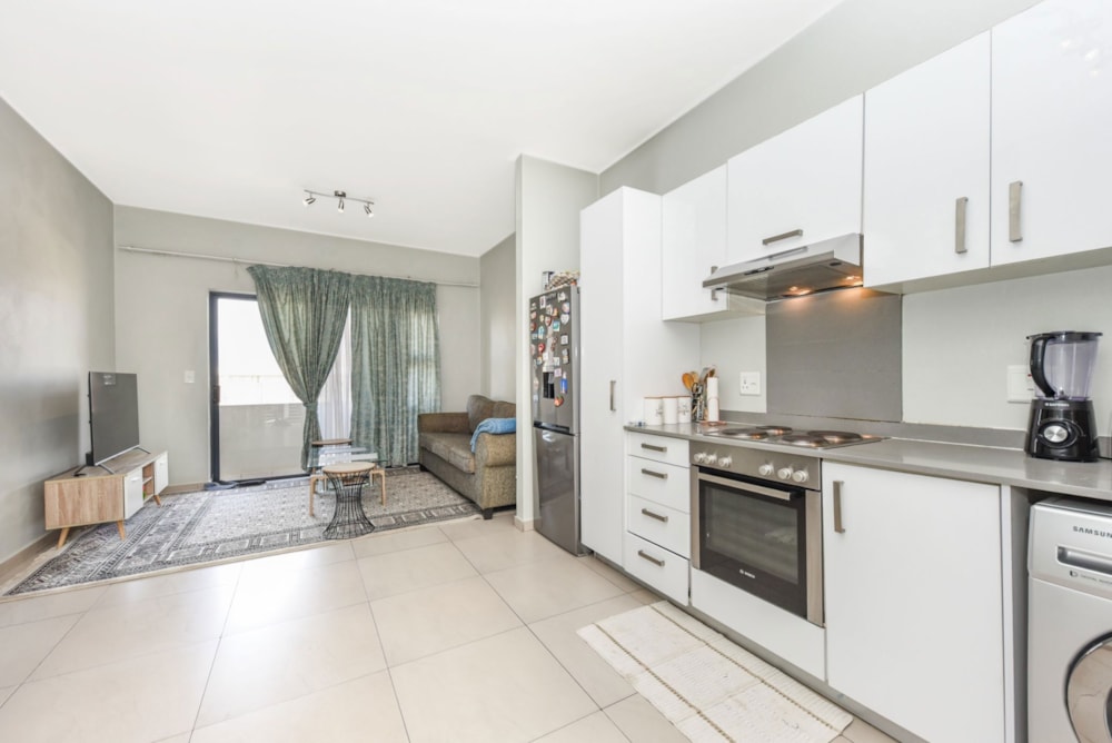 Apartment for sale in North Riding - FW1724380