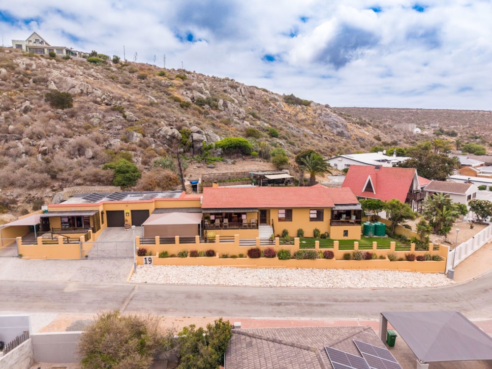 House for sale in Saldanha Bay - LA1726931