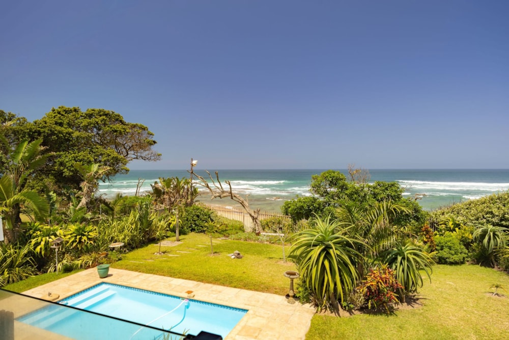 Double-storey house for sale in Oslo Beach, Port Shepstone - 1PSH1727176