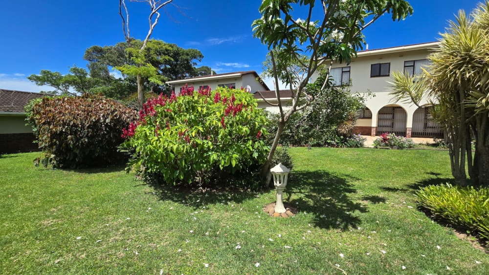 Townhouse for sale in Umtentweni - 1PSH1726396