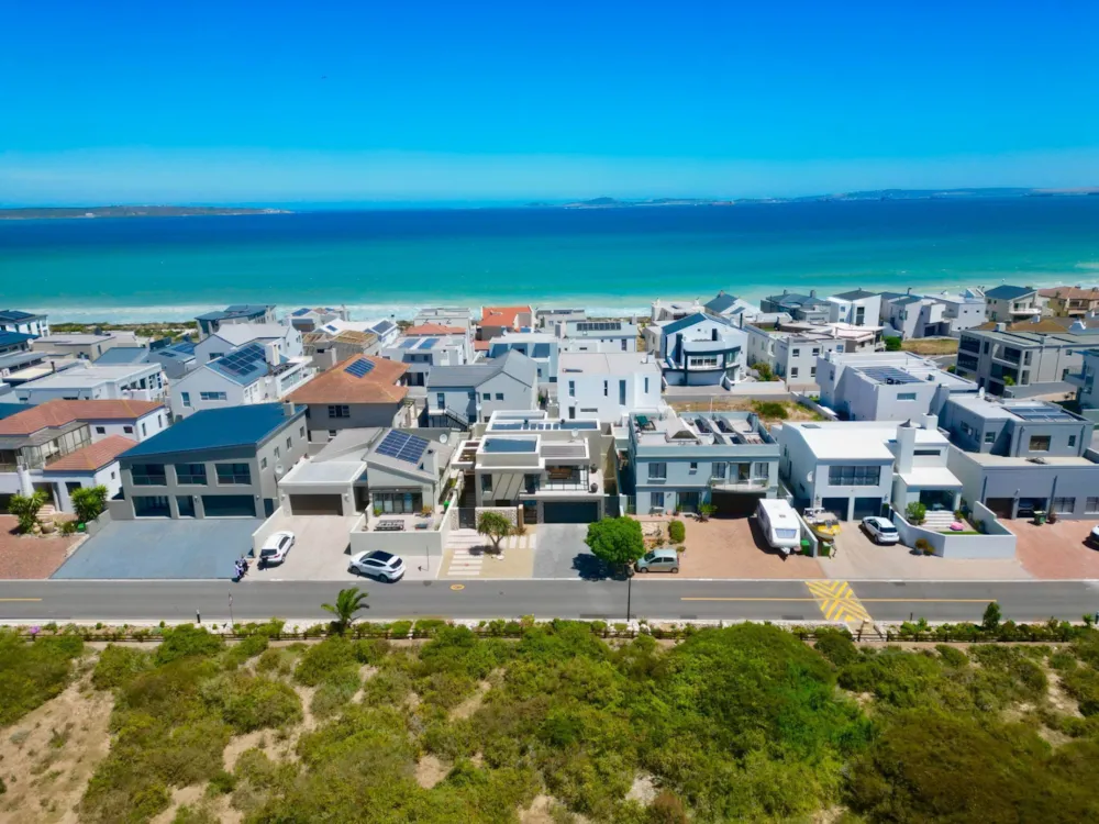 House let in Calypso Beach - LBL1739818