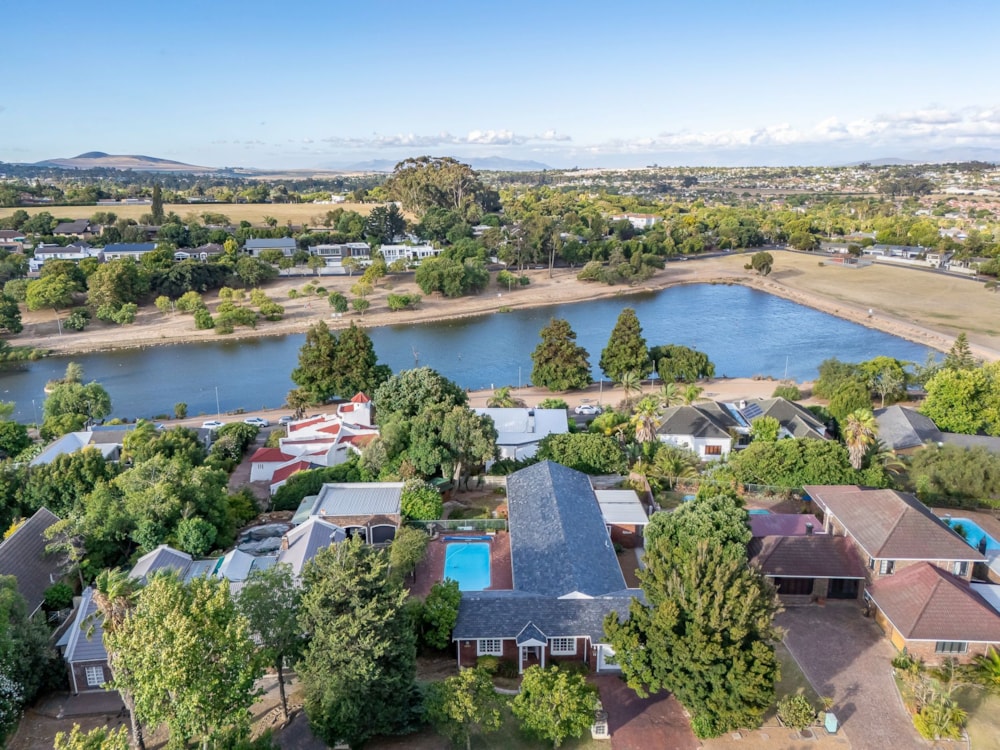 House for sale in Sonstraal - DBV1726538