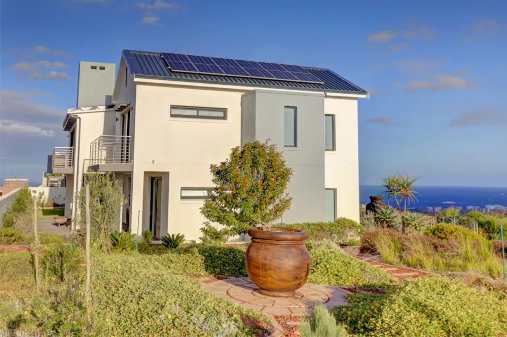 Double-storey house for sale in Renosterbos Estate - 1MB1755091