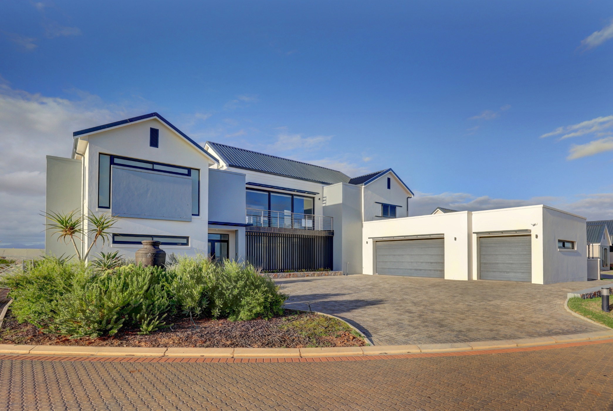 Double-storey house for sale in Renosterbos Estate - 1MB1755091
