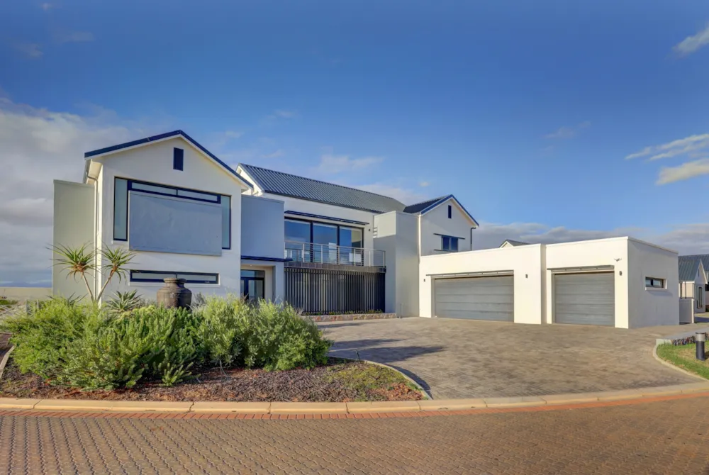 Double-storey house for sale in Renosterbos Estate - 1MB1755091