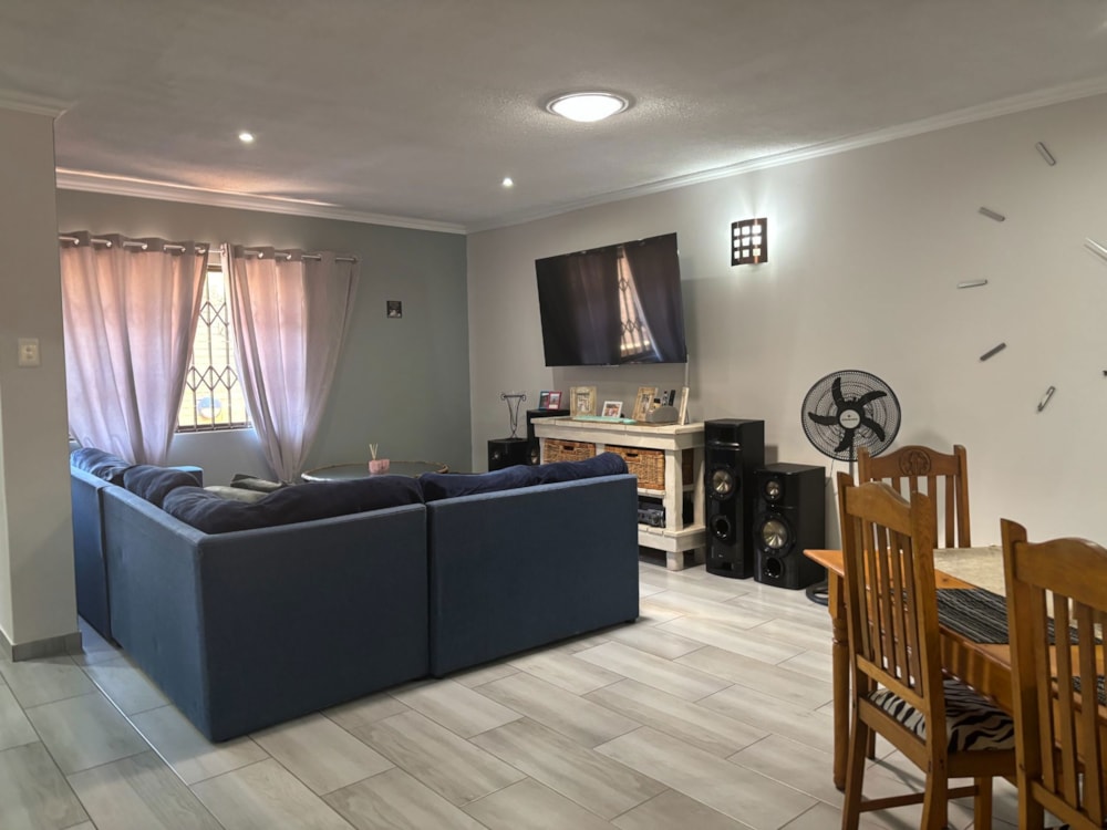 Apartment for sale in Three Rivers Proper - 1VT1727129