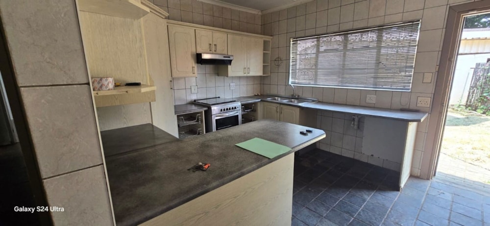 House to rent in Three Rivers North - 1VT1728196 House to rent in Three Rivers North - 1VT1728196