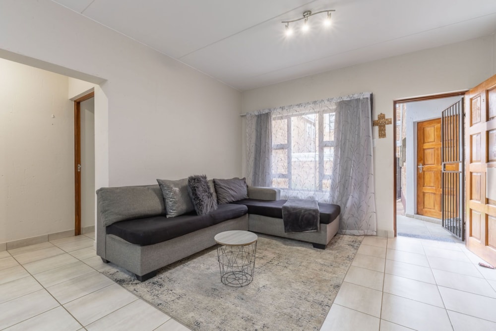 Security complex home for sale in Beyers Park - BOK1727633