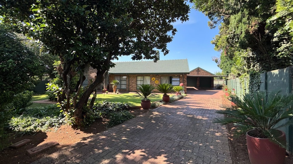 Single-storey house for sale in Delmas - PRN1633502