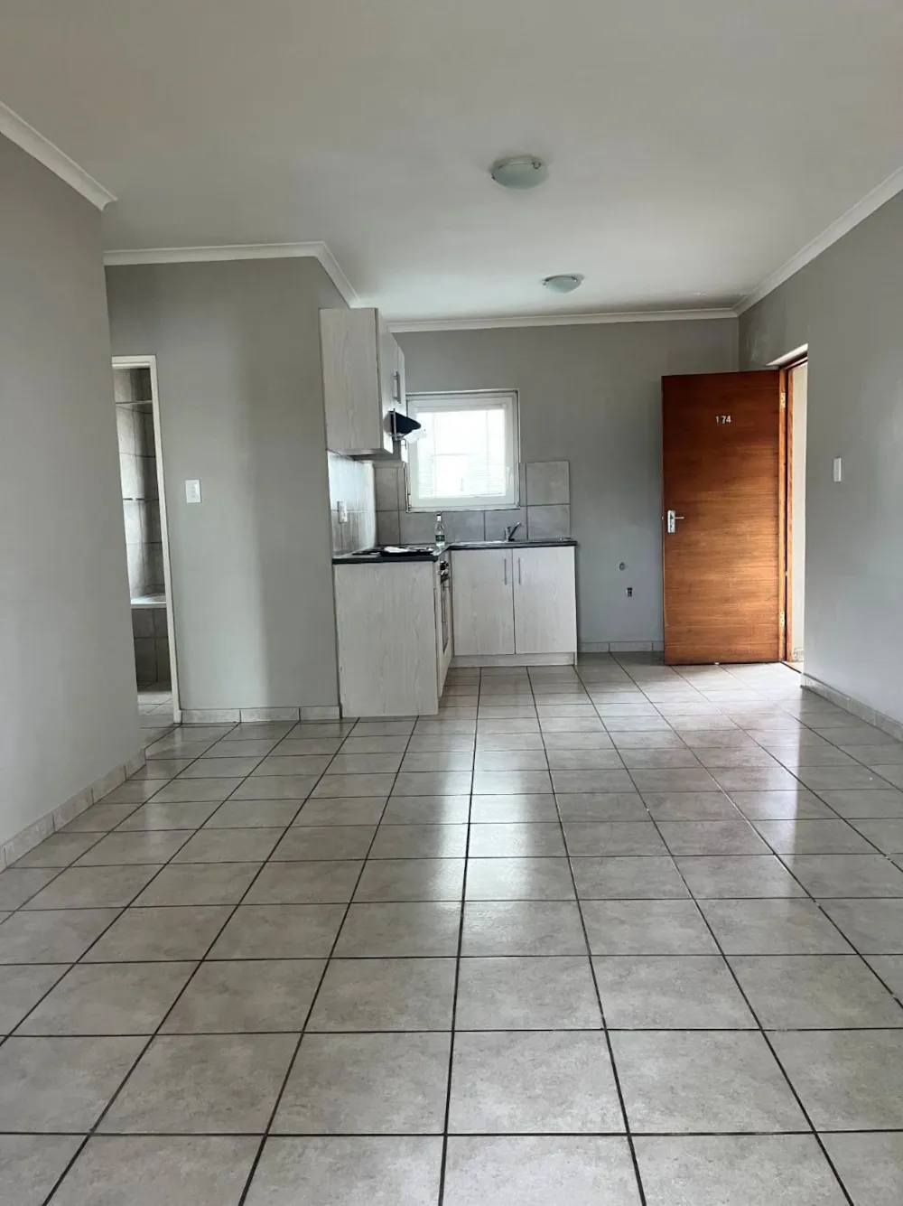 Apartment sold in Klein Drakenstein - TK1721685 Apartment sold in Klein Drakenstein - TK1721685