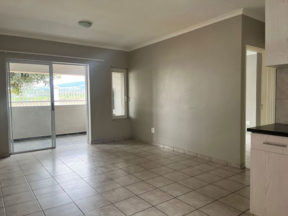 Apartment for sale in Klein Drakenstein - TK1721685