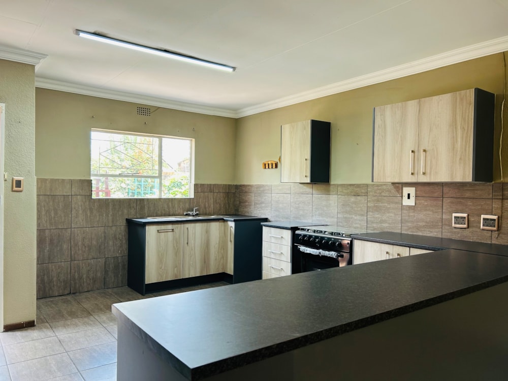 Townhouse for sale in Three Rivers North - 1VT1727013