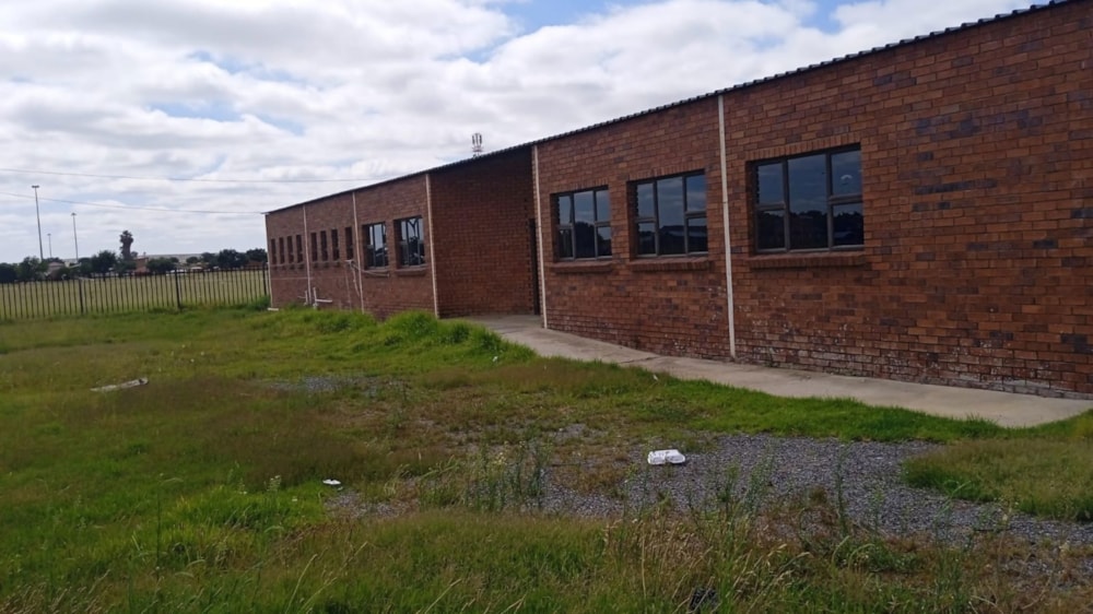 Commercial Building for sale in Bronville - 1WM1727914