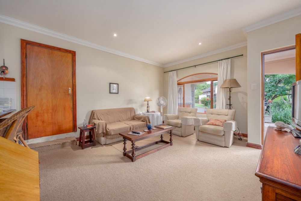 House for sale in Le Domaine Estate - 1KF1727763