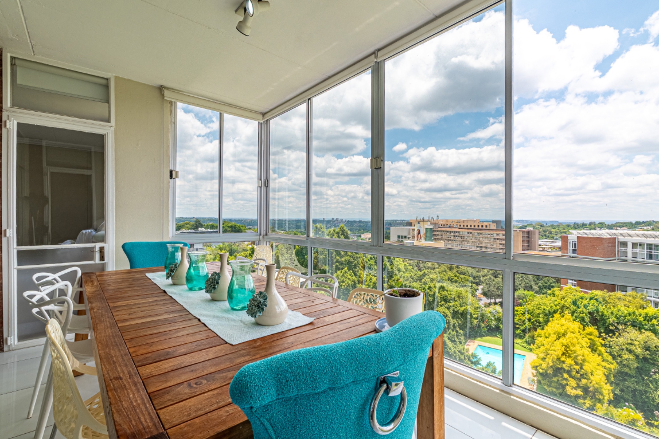 Apartment to rent in Hyde Park, Sandton - JBL1728119