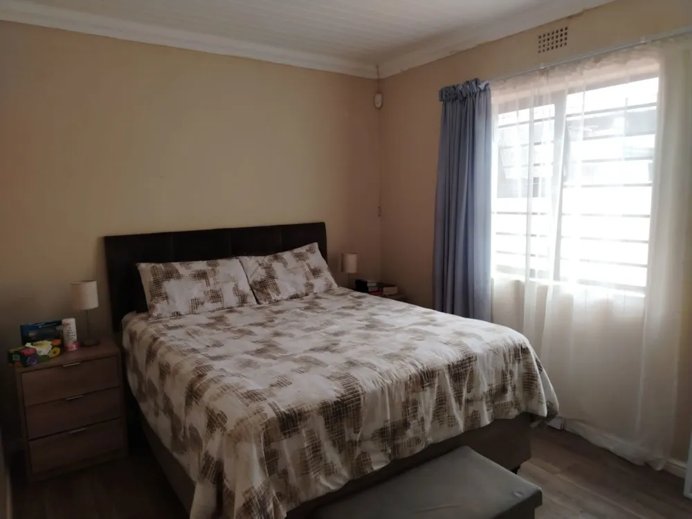 House sold in Rocklands, Mitchells Plain - 1MN1725935 House sold in Rocklands, Mitchells Plain - 1MN1725935