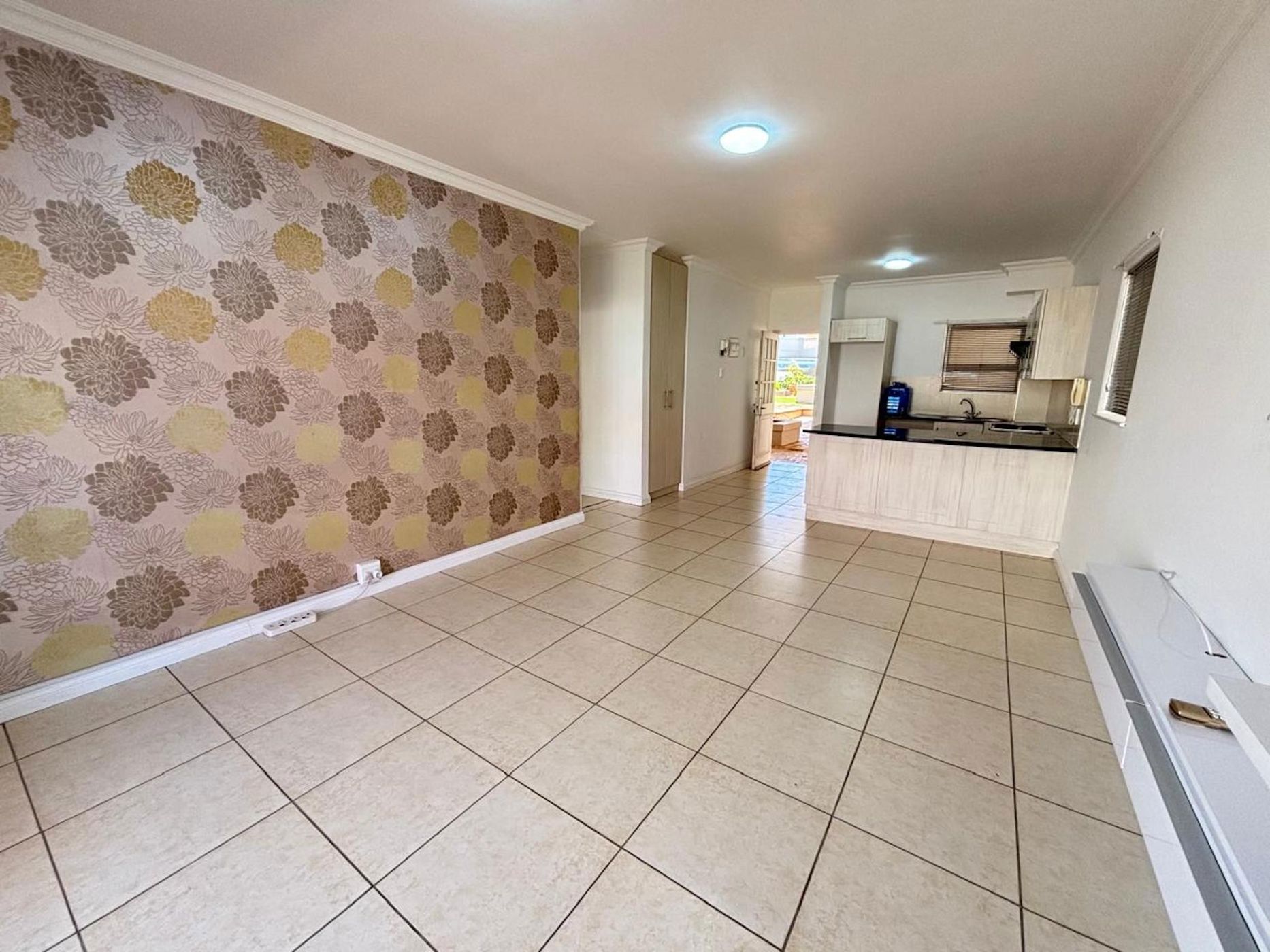 Apartment to rent in Walmer Heights - 1PLZ1723973