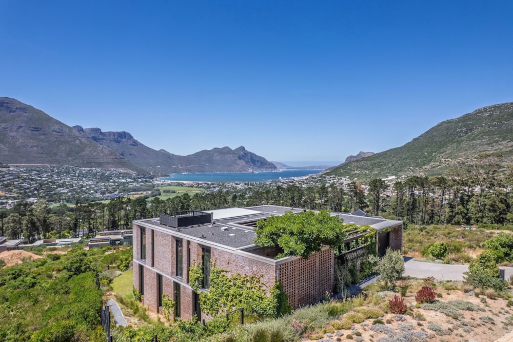 Double-storey house to rent in Hout Bay - HOB1687572